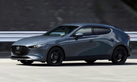 La Mazda 3  si rinnova per il 2022