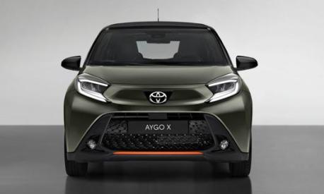 L’aspetto slanciato della nuova Toyota Aygo X si rifà al mondo del fuoristrada
