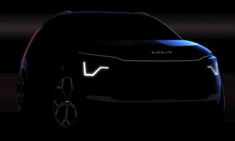 Le luci del crossover Kia Niro di nuova generazione provengono dal concept Habaniro del 2019