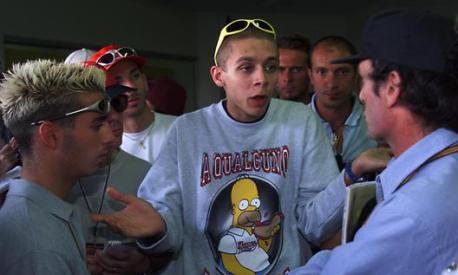 Uncini a colloquio con Rossi e Melandri nel 1999. Jamotte
