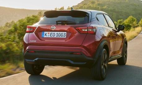  Nissan Juke 1.0 dig-t n-Connecta Dct a noleggio