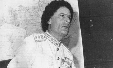 Il colonnello Gheddafi. La Libia detenne per nove anni, attraverso la banca governativa d’investimento estero, una quota importante del pacchetto azionario Fiat