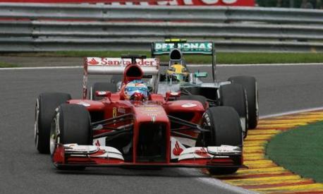 Fernando Alonso in azione ai tempi della Ferrari