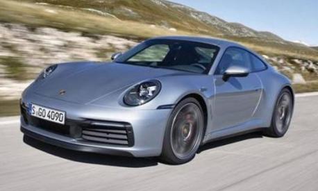 La Porsche 911 è il modello più venduto del segmento F con 126 unità