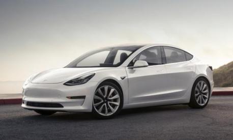 Tesla Model 3, a partire da 40.990 euro