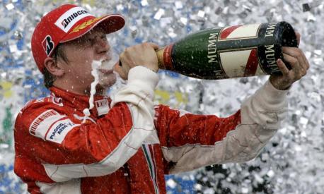Kimi Raikkonen campione del Mondo 2007 a Interlagos