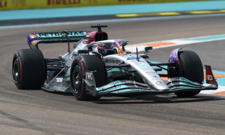 epa09930733 British Formula One driver George Russell of Mercedes-AMG Petronas in action during the first practice session for the Formula One Grand Prixâ?? of Miami at the Miami International Autodrome in Miami Gardens, Florida, USA, 6 May 2022.  EPA/GREG NASH