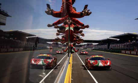 L'arrivo della 24 Ore di Le Mans 2022, con la Ferrari 488 seconda in Lmgte Pro