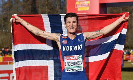 TURIN, ITALY - DECEMBER 11:  Jakob Ingebrigtsen of Norway celebrates after winning the Senior Men race during the SPAR European Cross Country Championships 2022 in Piemonte-La Mandria Park on December 11, 2022 in Turin, Italy.  (Photo by Valerio Pennicino/Getty Images for European Athletics)