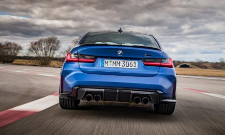La nuova BMW M3 CS monterà lo stesso propulsore della M4 CSL, il sei cilindri S58 da 550 cv