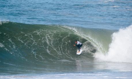Maxime Huscenot al MEO Rip Curl Pro Portugal. Ph Damien Poullenot/World Surf League