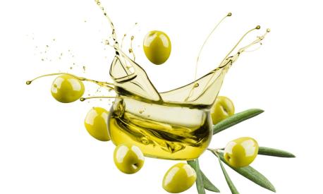 Acqua di olive e integratori per la corsa