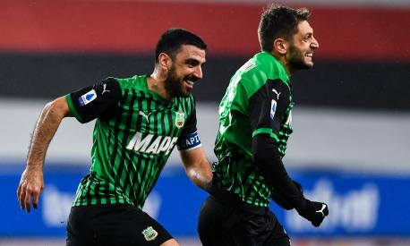SassuoloÃ?s Italian forward Domenico Berardi (right) celebrates with his team-mate Italian midfielder Francesco Magnanelli after scoring a goal during the Italian Serie A soccer match Uc Sampdoria vs Us Sassuolo at Luigi Ferraris stadium in Genoa, Italy, 23 December 2020 ANSA/SIMONE ARVEDA