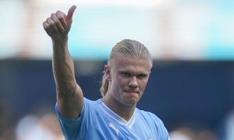 Manchester City's Erling Haaland celebrates at the end of the English Premier League soccer match between Manchester City and Fulham at the Etihad stadium in Manchester, England, Saturday, Sept. 2, 2023. (AP Photo/Dave Thompson)