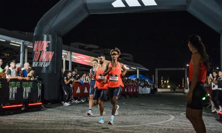 Yeman Crippa alla CityLife Night Run Milano 2023