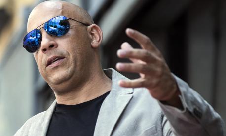 epa07608913 US actor Vin Diesel delivers a speech during the unveiling ceremony of US director F. Gary Gray's 2,665th Star on the Hollywood Walk of Fame in Hollywood, California, USA, 28 May 2019. The star was dedicated in the Category of Motion Pictures.  EPA/ETIENNE LAURENT