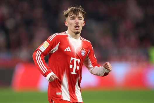 MÜNCHEN, NJEMAČKA - 8. VELJAČE: Lennart Karl iz FC Bayern München reagira tijekom utakmice Bundeslige između FC Bayern München i TSG Hoffenheim na Allianz Areni 8. veljače 2026. u Münchenu, Njemačka. (Fotografija Alex Grimm/Getty Images)
