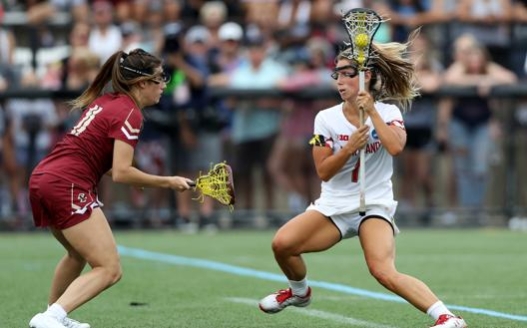 Una partita di college lacrosse femminile. Afp