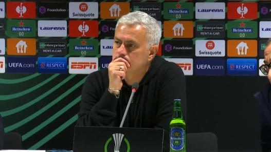 Il tecnico portoghese della Roma, José Mourinho, parla di Zaniolo in conferenza dopo la vittoria per 1-0 in casa del Vitesse nell'andata degli ottavi di finale di Conference League