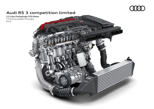 The inline five-cylinder engine in the RS 3 competition limited outputs 294 kW (400 PS) and 500 Nm from 2.5 liters of displacement. This ensures the model to accelerate from 0 to 100 km/h in 3.8 seconds and reach a top speed of 290 km/h.