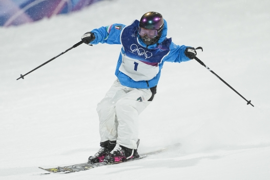 Italy's Flora Tabanelli reacts during the women's freestyle skiing big air finals at the 2026 Winter Olympics, in Livigno, Italy, Monday, Feb. 16, 2026. (AP Photo/Lindsey Wasson)     Associated Press / LaPresse Only italy and spain
