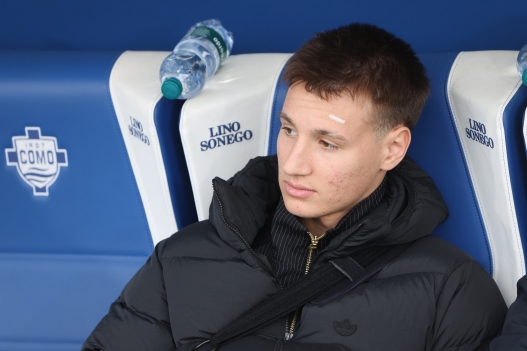 Lecceâs Francesco Camarda during the Serie A soccer match between Como and Lecce at the Giuseppe Sinigaglia stadium in Como, north Italy - February 28, 2026 Sport - Soccer. (Photo by Antonio Saia/LaPresse)