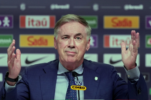 Brazil's national soccer team head coach Carlo Ancelotti announces the players who will play friendly matches against France and Croatia in preparation for the upcoming World Cup, in Rio de Janeiro, Monday, March 16, 2026. (AP Photo/Silvia Izquierdo)      Associate Press/ LaPresse Only Italy and Spain