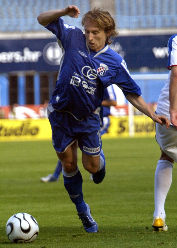 Dinamo Zagreb's forward Luka Modric chases a ball during the Croatian National Soccer league match against Hajduk, in Zagreb, 13 May 2006. Modric will play for Croatian national team in upcoming World Cup in Germany. Croatia is in group F with Brasil, Australia and Japan.   AFP PHOTO/ DENIS LOVROVIC (Photo by AFP)