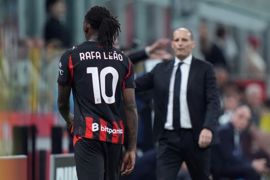 AC Milan's Rafael Leao, AC Milan's head coach Massimiliano Allegri during the Serie A soccer match between Milan and Juventus at the San Siro Stadium in Milan, north Italy - Saturday, April 26, 2026. Sport - Soccer. (Photo by Spada/Lapresse)