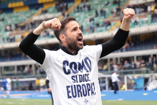Como’s head coach Cesc Fabregas celebrates the victory at the end of the Italian Serie A soccer match  Hellas Verona FC vs Como 1907 at Marcantonio Bentegodi Stadium in Verona, Italy, 10 May 2026.  ANSA/EMANUELE PENNACCHIO