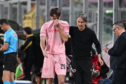 PATRYK PEDA del Palermo insieme a FILIPPO INZAGHI allenatore del Palermo durante la partita di semifinale playoff di Serie B tra Palermo e Catanzaro allo stadio Renzo Barbera di Palermo, Italia - MercoledÃ¬  20 Maggio 2026. Sport - Calcio. (Foto di Giovanni Isolino/Lapresse)