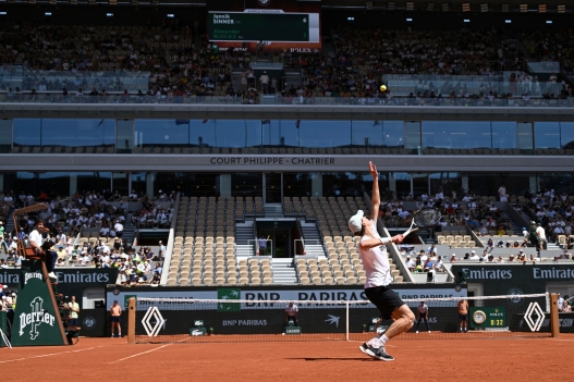 Italy's Jannik Sinner attends a training session at the French Open tennis tournament in Paris, Saturday, May 23, 2026. (AP Photo/Emma Da Silva)