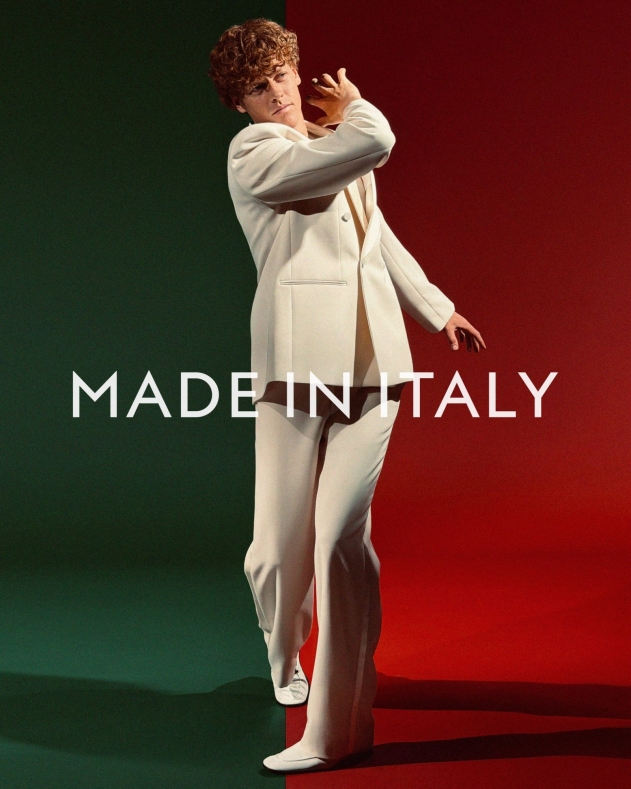 Jannik Sinner nell'ultima campagna Gucci