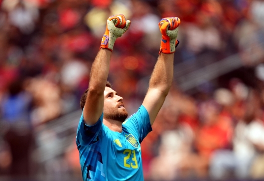 epa13081619 Goalkeeper Unai Simon of Spain celebrates winning the FIFA World Cup 2026 Round of 32 match Spain against Austria, in Los Angeles, USA, 02 July 2026.  EPA/SCOTT STRAZZANTE