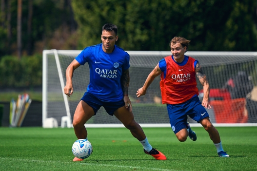  Lautaro Martinez of FC Internazionale in action during the FC Internazionale training session at Inter Training Centre - In Memory of Angelo Moratti at Appiano Gentile on August 13, 2026 in Como, Italy. (Photo by Mattia Pistoia - Inter/Inter via Getty Images)