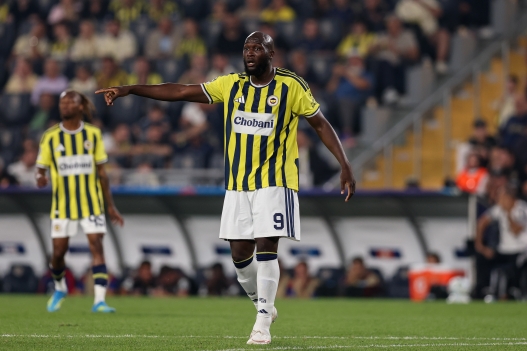  Romelu Lukaku of Fenerbahce gestures during the UEFA Champions League 2026/27 play-offs first leg match between Fenerbahce and OL Lyonnes at Fenerbahce SÃ¼krÃ¼ Saracoglu Spor Kompleksi on August 18, 2026 in Istanbul, Turkey. (Photo by Ahmad Mora/Getty Images)