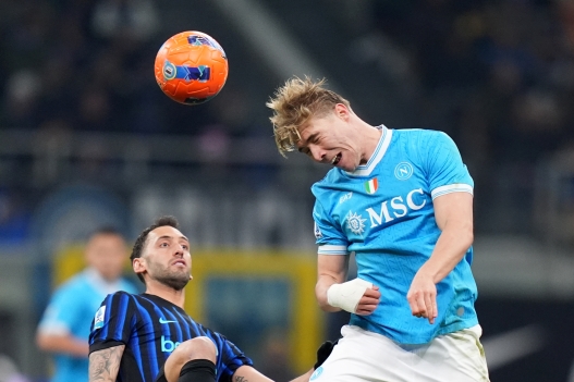 Napoliâs Rasmus Hojlund during the Serie A soccer match between Inter and Napoli at the San Siro Stadium in Milan , north Italy - Sunday , January 11 , 2026. Sport - Soccer . (Photo by Spada/Lapresse)