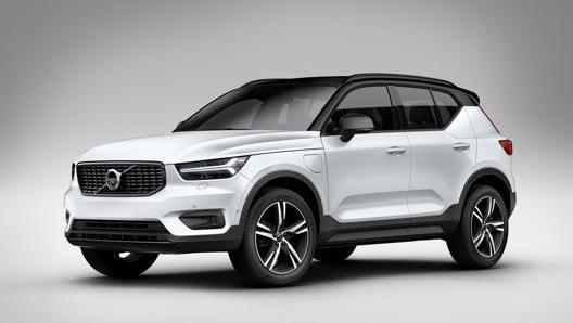 I tifosi potranno scegliere di personalizzare anche una XC40 T5 plug-in hybrid.