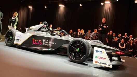 Ecco svelata la Jaguar Formula E