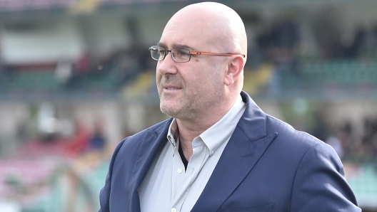 Foto Roberto Settonce/LaPresse 19 Marzo 2023 Terni, Italia - sport, calcio -  Ternana vs Bari - Campionato di calcio Serie BKT 2022/2023 - Stadio Libero Liberati nella foto: il presidente della ternana stefano bandecchi ;arch 19th 2023 Terni, Italy - sport, soccer - Ternana vs ABari - Italian Football Championship League BKT 2022/2023 - Libero Liberati stadium.  in the pic:  ternana president stefano bandecchi