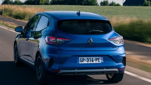 Nuova Renault Clio 2023 Restyling prova primo contatto