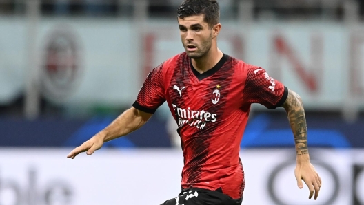 MILAN, ITALY - SEPTEMBER 19:  Christian Pulisic of AC Milan in action during the UEFA Champions League match between AC Milan and Newcastle United FC at Stadio Giuseppe Meazza on September 19, 2023 in Milan, Italy. (Photo by Claudio Villa/AC Milan via Getty Images)