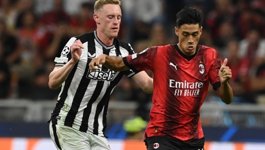 MILAN, ITALY - SEPTEMBER 19:  Tijjani Reijnders of AC Milan in action during the UEFA Champions League match between AC Milan and Newcastle United FC at Stadio Giuseppe Meazza on September 19, 2023 in Milan, Italy. (Photo by Claudio Villa/AC Milan via Getty Images)