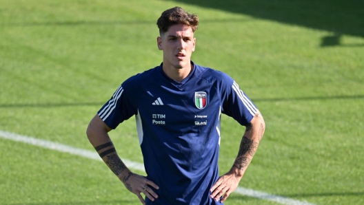 Italian player Nicolò Zaniolo during a training session of the Italian national soccer team at the Coverciano traning centre near Florence, Italy, 11 October 2023 ANSA/CLAUDIO GIOVANNINI