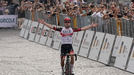 Veneto Classic 2022 - 2nd Edition - Treviso - Bassano del Grappa 190 km - 16/10/2022 - Marc Hirschi (SUI - UAE Team Emirates) - photo Massimo Fulgenzi/SprintCyclingAgency©2022