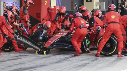 Ferrari driver Charles Leclerc of Monaco gets a pit service during the Abu Dhabi Formula One Grand Prix race at the Yas Marina Circuit, Abu Dhabi, UAE, Sunday, Nov. 26, 2023. (Ali Haider/Pool via AP)