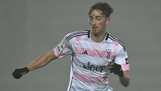 LUCCA, ITALY - DECEMBER 06: Dean Huijsen of Juventus Next Gen during the Serie C match between Lucchese and Juventus Next Gen at Stadio Porta Elisa on December 06, 2023 in Lucca, Italy. (Photo by Juventus FC/Juventus FC via Getty Images)