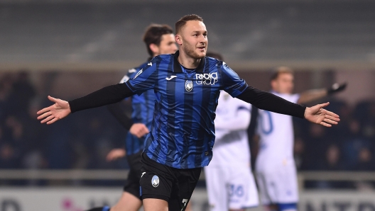 Atalanta's Teun Koopmeiners celebrates after goal 1-0 during the Italian Serie A soccer match Atalanta BC vs Frosinone Calcio at the Gewiss Stadium in Bergamo, Italy, 15 January 2024. ANSA/MICHELE MARAVIGLIA