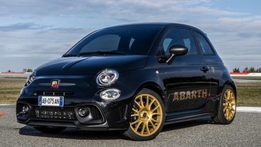 Abarth 695 75 Anniversario