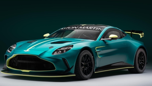 Aston Martin Vantage GT4